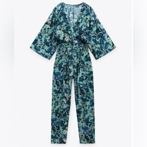 New Zara Womens Green Paisley Floral V-neck Dolman Sleeve Jumpsuit